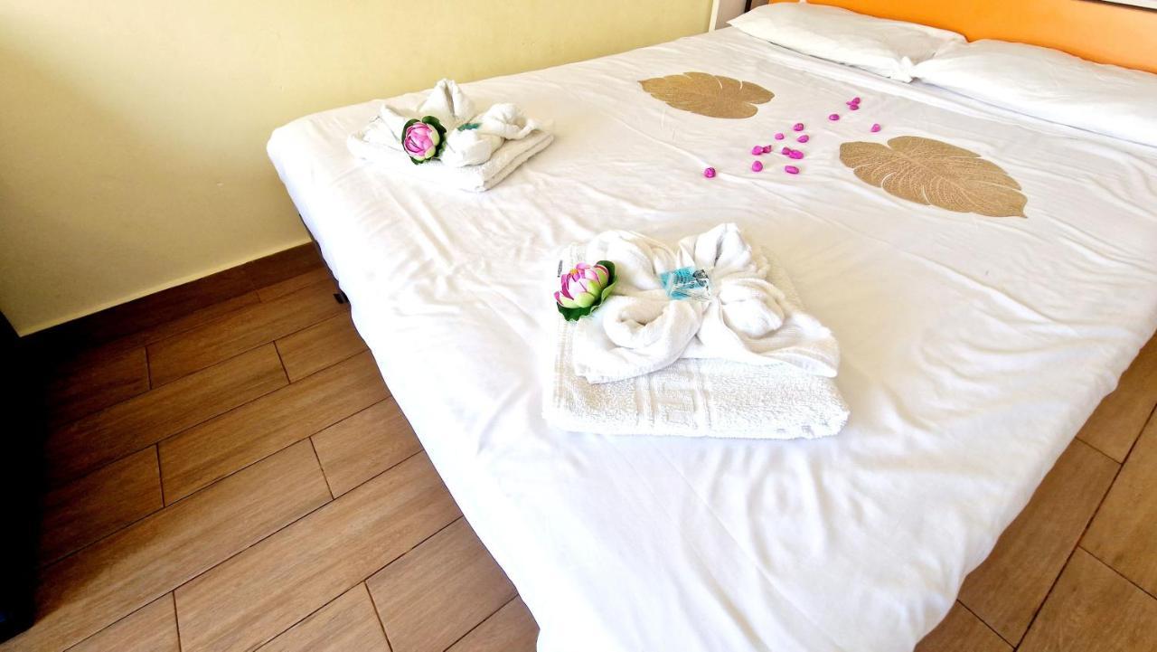 Olympia Studio, Ocean View Playa de las Americas  Exterior photo